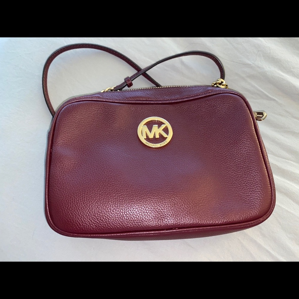 Michael Kors Large East / West Fulton Leat…